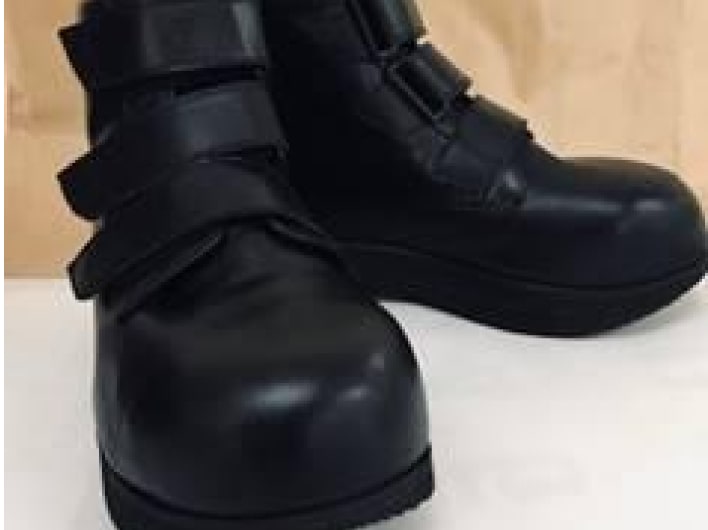 靴型装具画像