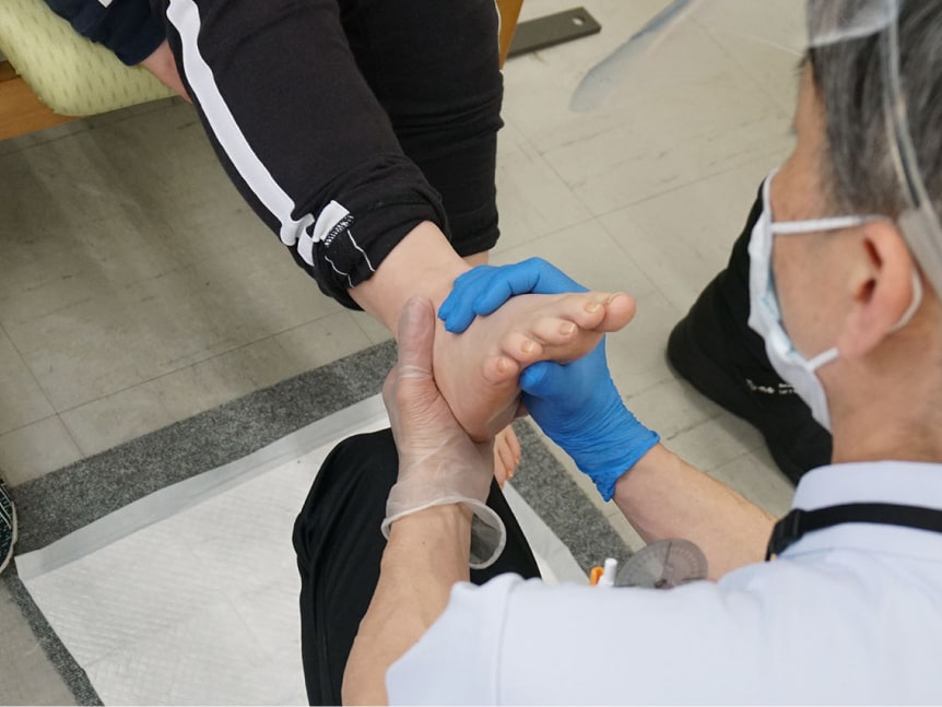 下肢機能検査と評価イメージ図